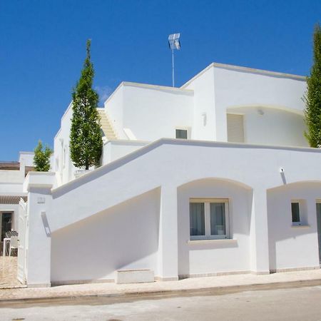 Dimora Ausentum B&B Torre San Giovanni Ugento Exterior photo