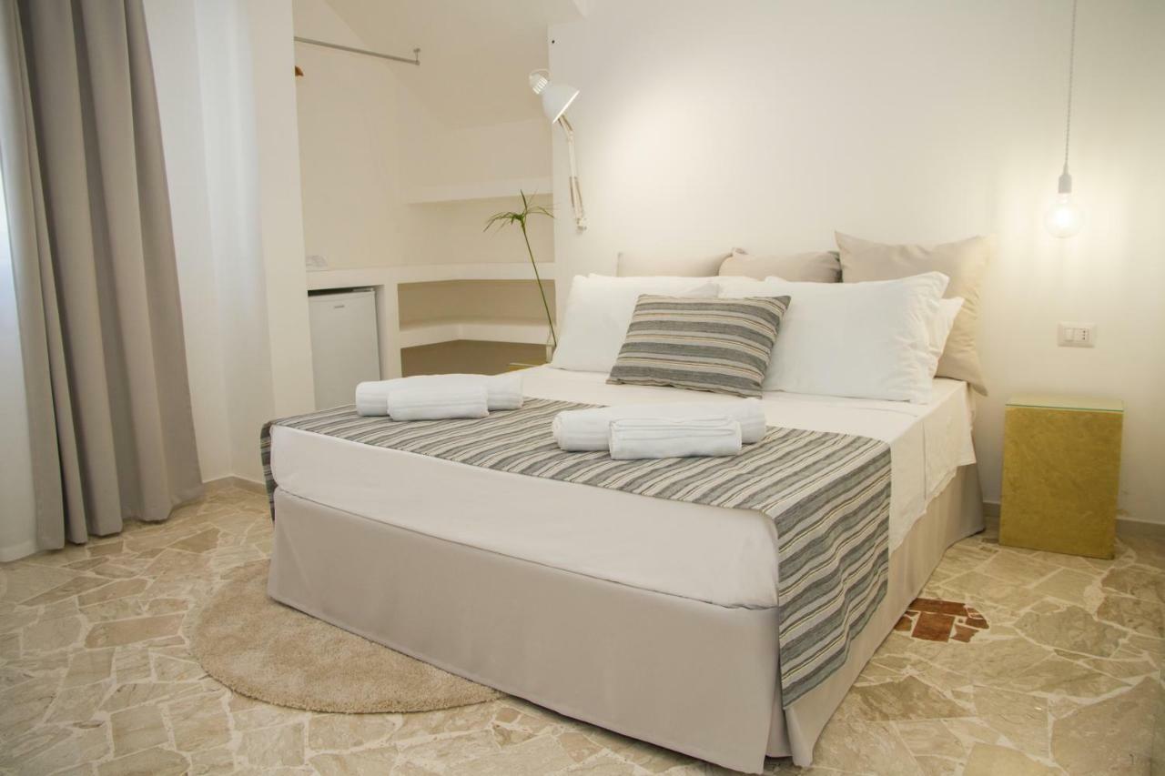 Dimora Ausentum B&B Torre San Giovanni Ugento Exterior photo